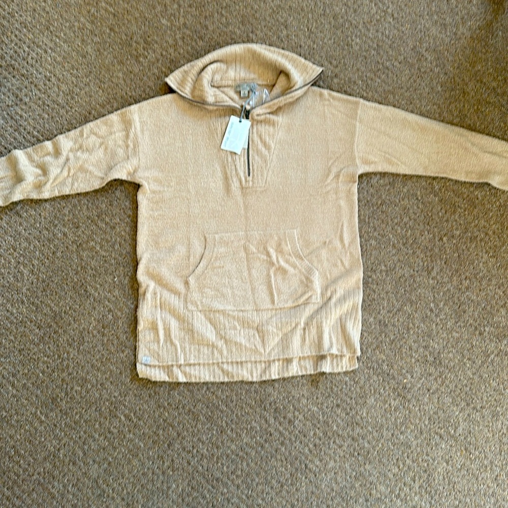 Barefoot Dreams NWT half zip